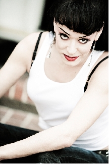 Audience With The Queens